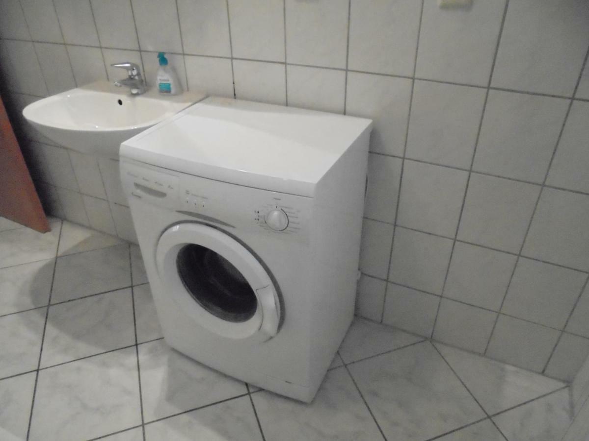 Ferienwohnung Mit Terasse Oberhausen  Exteriör bild